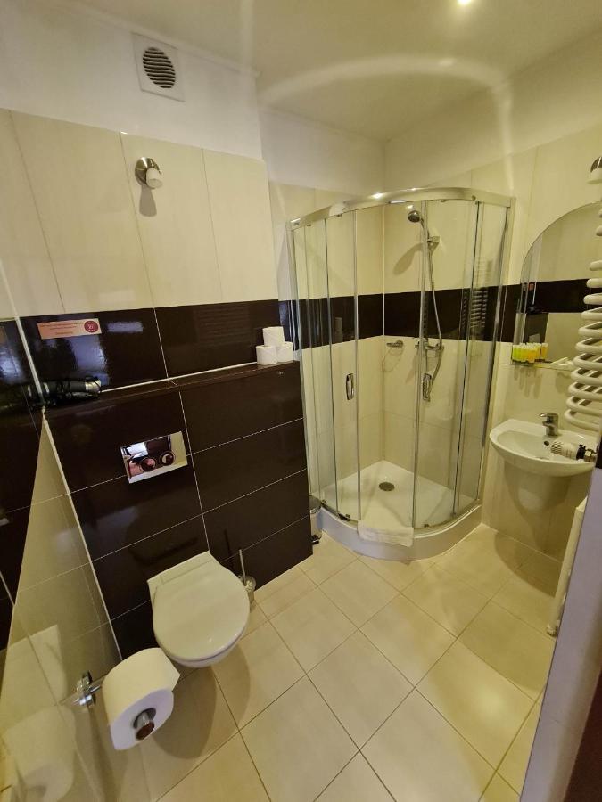 Hotel 365 Kielce Dış mekan fotoğraf