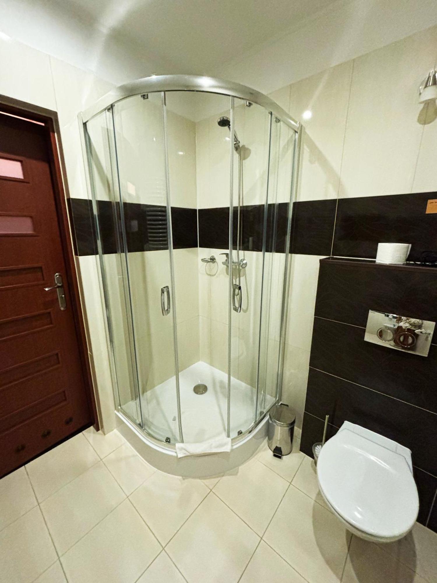 Hotel 365 Kielce Dış mekan fotoğraf